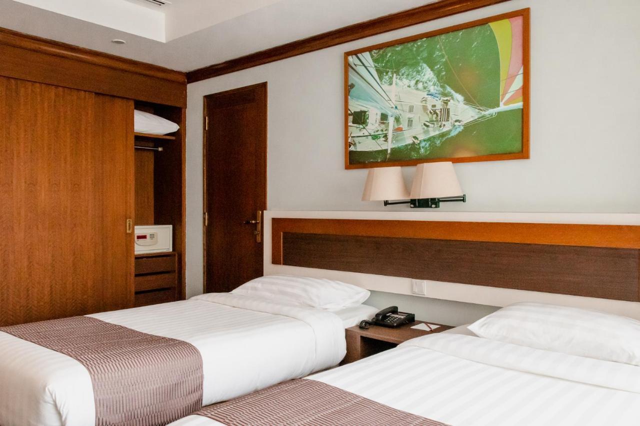 Rm Hotel Сингапур Экстерьер фото