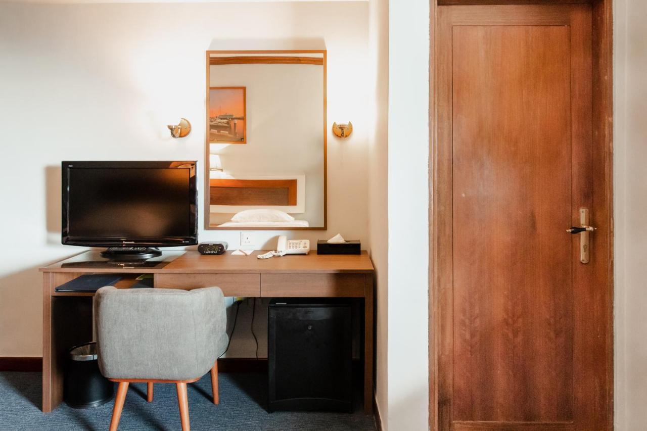 Rm Hotel Сингапур Экстерьер фото